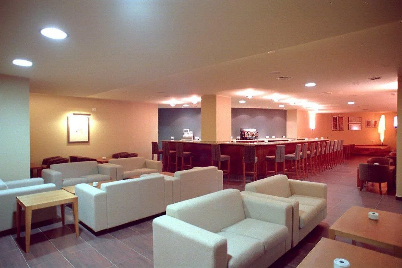 Gran Hotel Victoria El Ejido 4*,